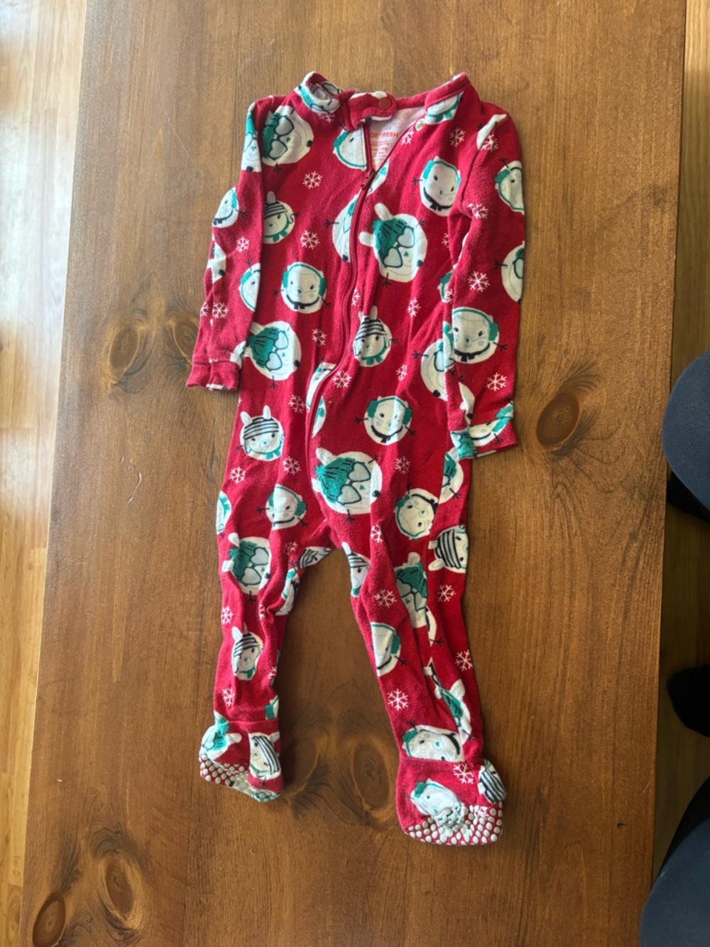 🩷 6 for $20 🩷 Joe Fresh Red Holiday Snowman Footed One-Piece